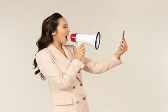 Yelling is not Selling